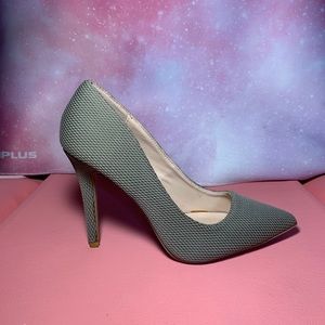 Olive green Charlotte Russe heels, 8